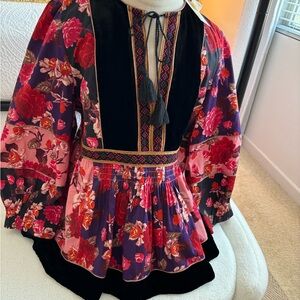 Johnny Was Jade Absolutely gorgeous “Kimmy Pheasant Top”. Brand new with tags